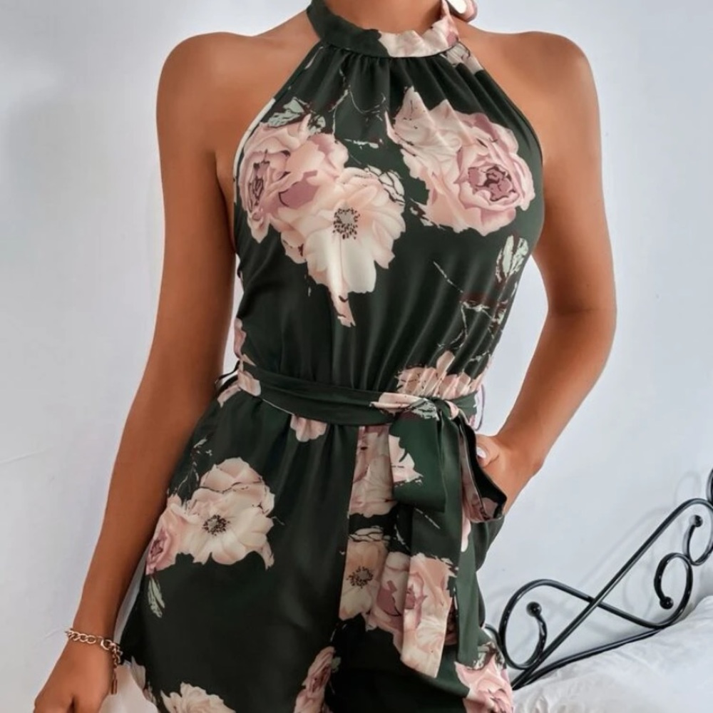 Dark green floral romper. Size L (8/10).